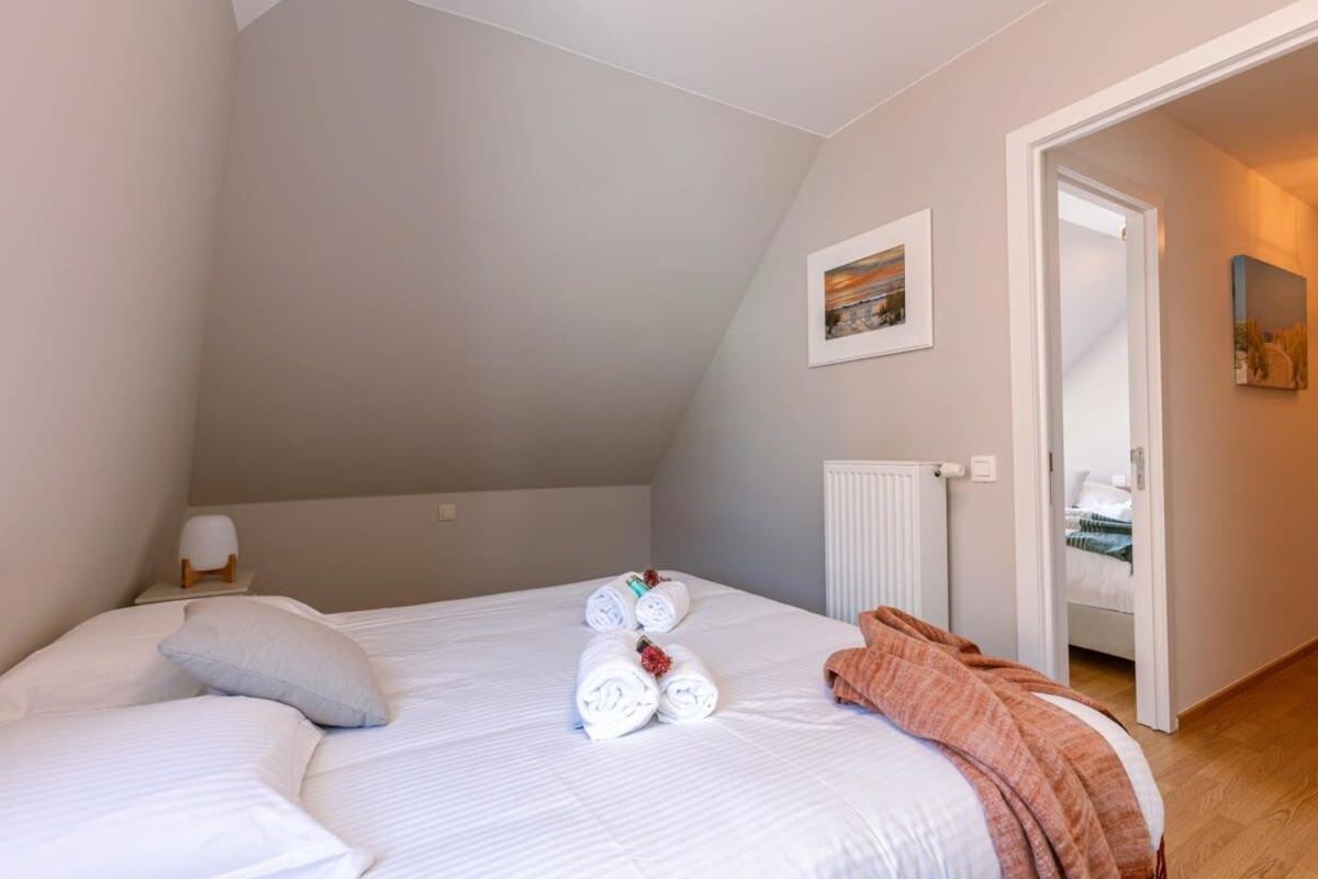 Huswell - Centrally Located Apartment With Sunny Terrace Oostende Eksteriør bilde